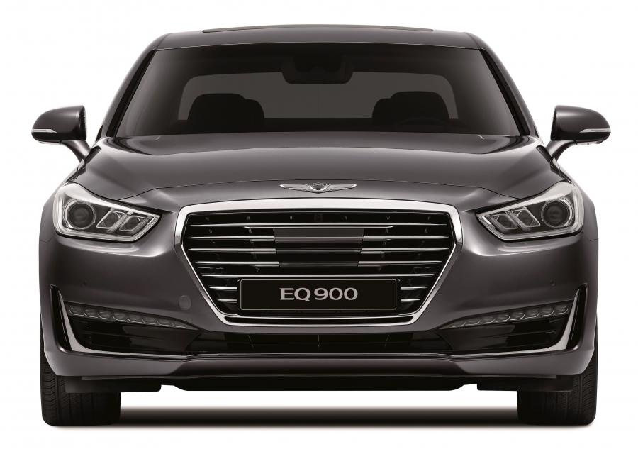  Genesis EQ900 2016 года  (фото 12 из 30)